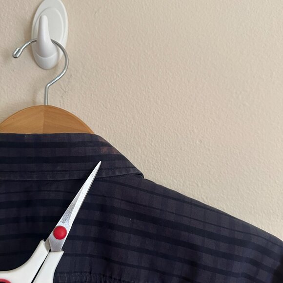 Hugo Boss Miles Sharp Fit Dress Shirt Mens Size 17.5 Plaid Business Casual Work - Picture 7 of 8